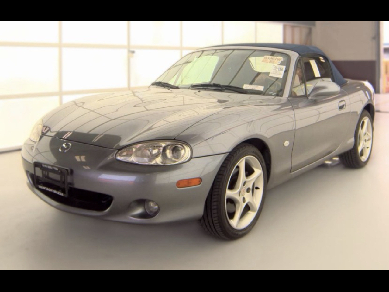 Mazda MX-5 Miata 2dr Conv Shinsen Auto 2003