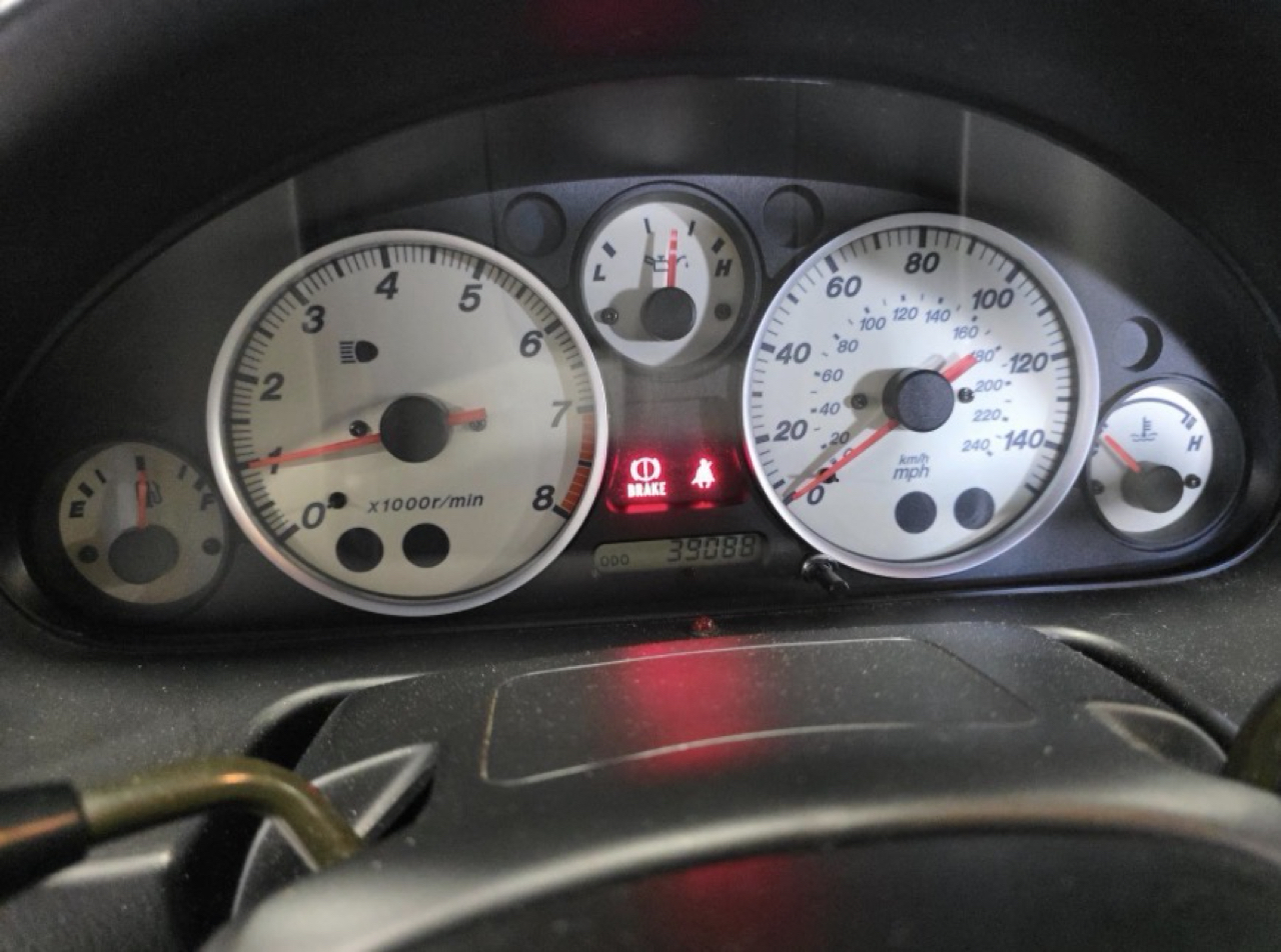 Mazda MX-5 Miata 2dr Conv Shinsen Auto 2003