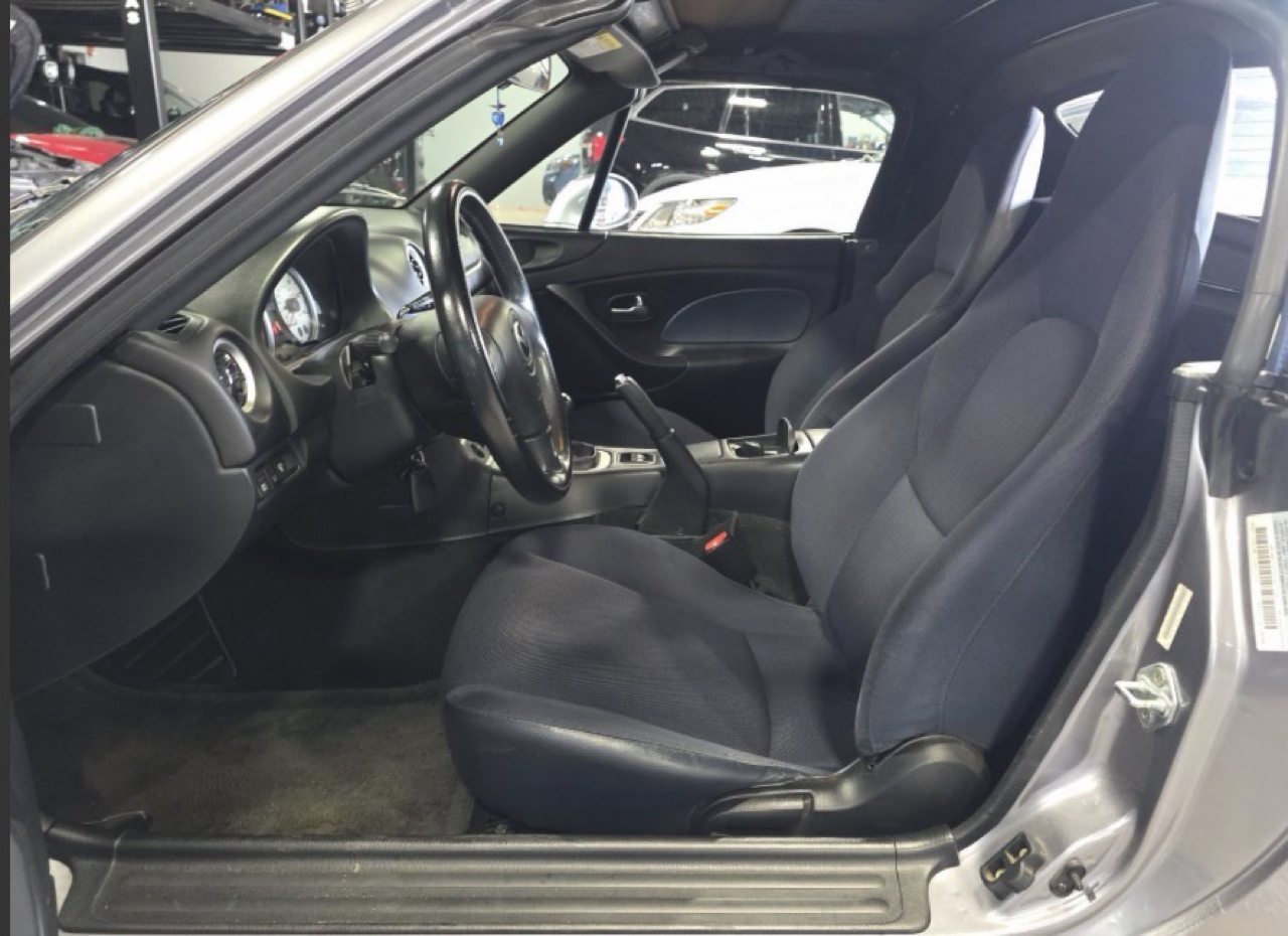 Mazda MX-5 Miata 2dr Conv Shinsen Auto 2003