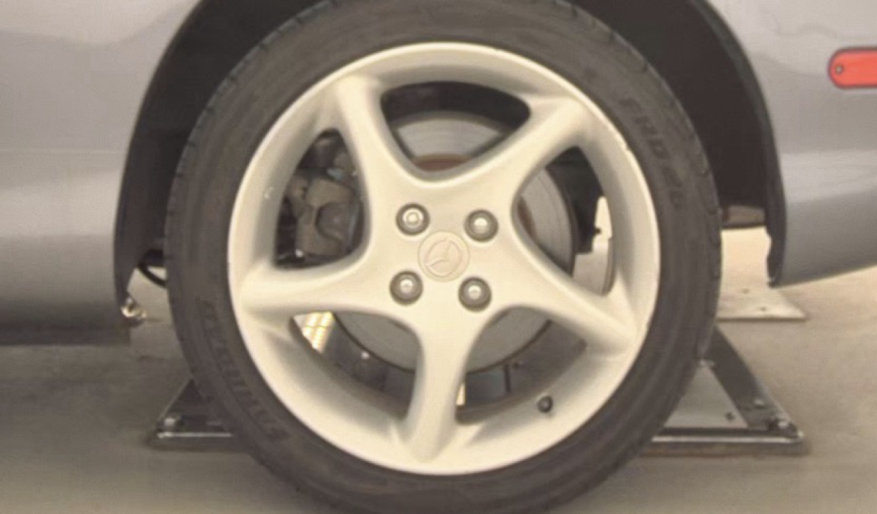 Mazda MX-5 Miata 2dr Conv Shinsen Auto 2003