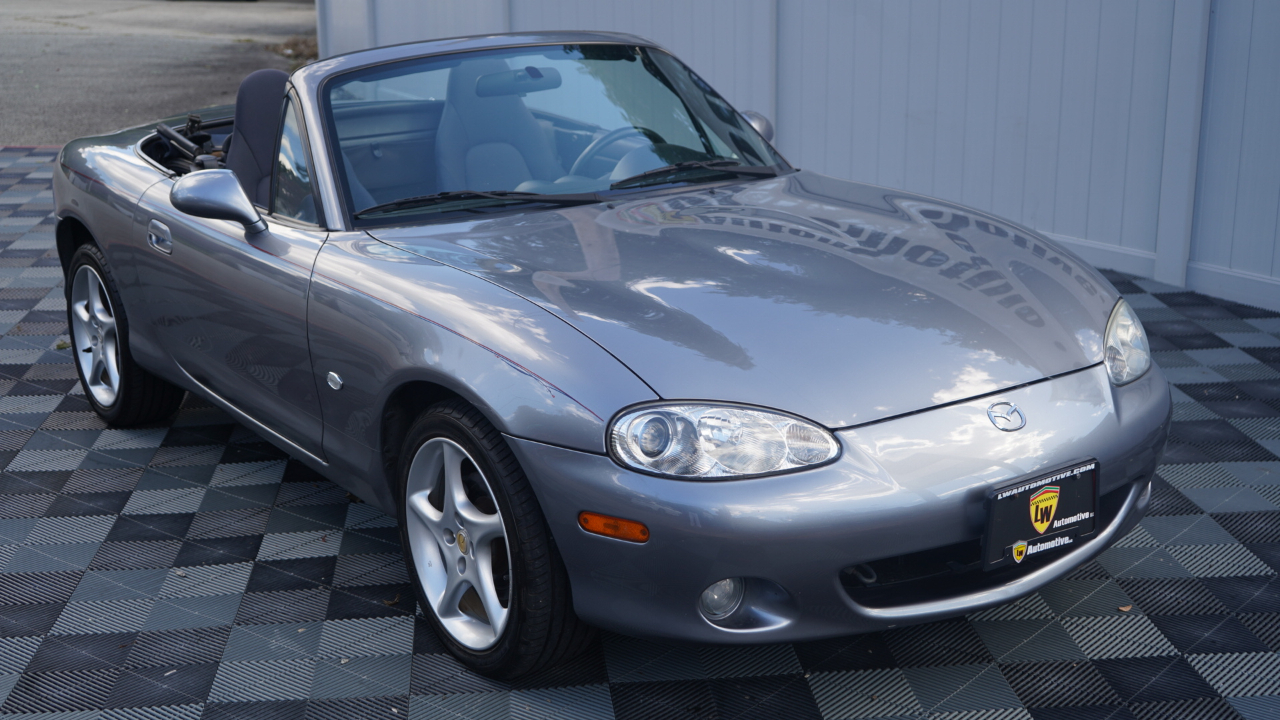 Mazda MX-5 Miata 2dr Conv Shinsen Auto 2003