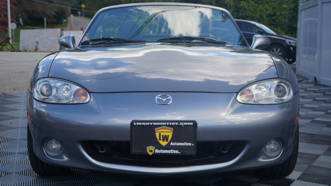 Mazda MX-5 Miata 2dr Conv Shinsen Auto 2003