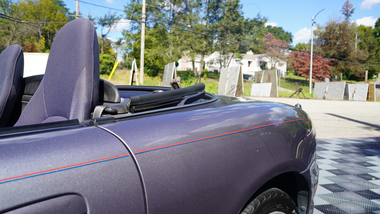 Mazda MX-5 Miata 2dr Conv Shinsen Auto 2003
