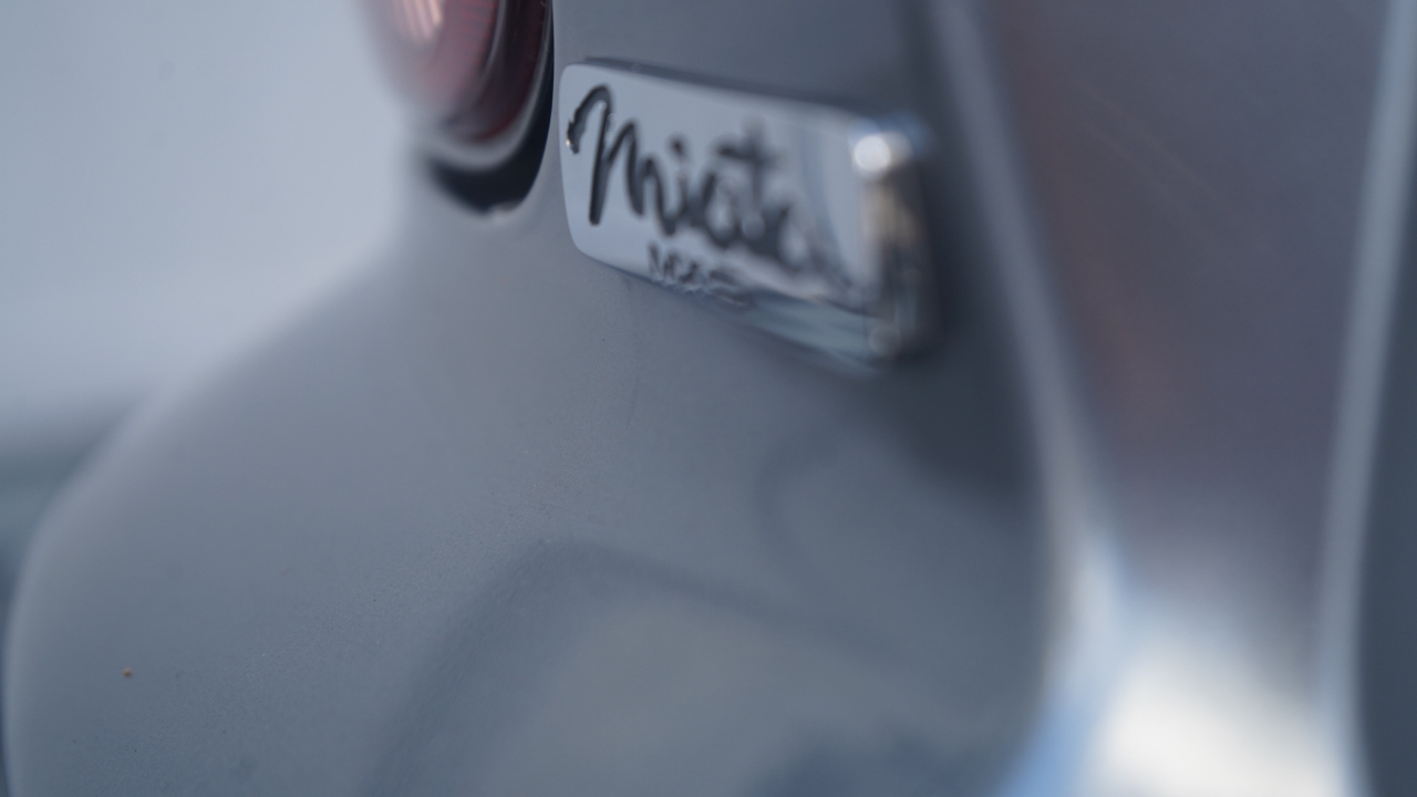 Mazda MX-5 Miata 2dr Conv Shinsen Auto 2003