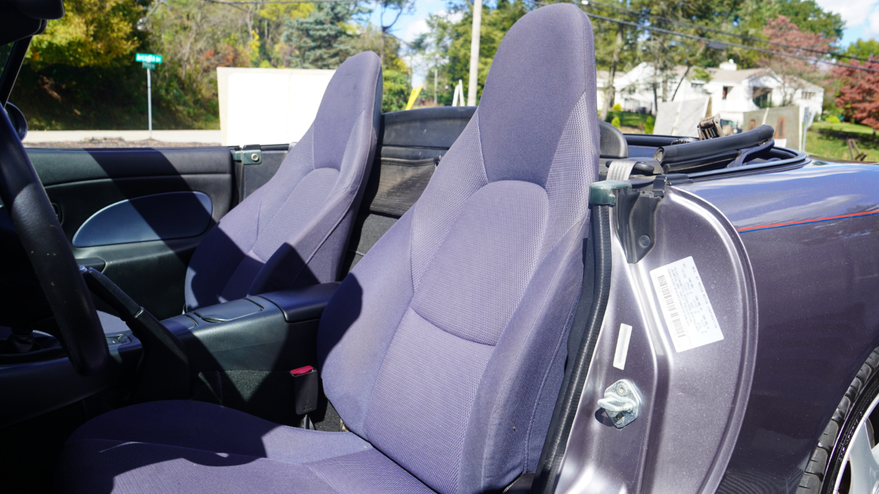 Mazda MX-5 Miata 2dr Conv Shinsen Auto 2003