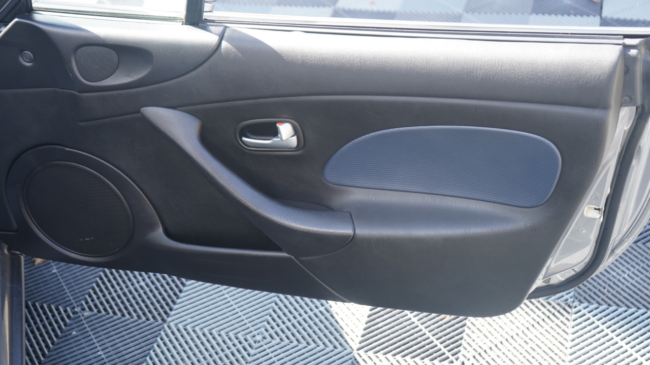 Mazda MX-5 Miata 2dr Conv Shinsen Auto 2003