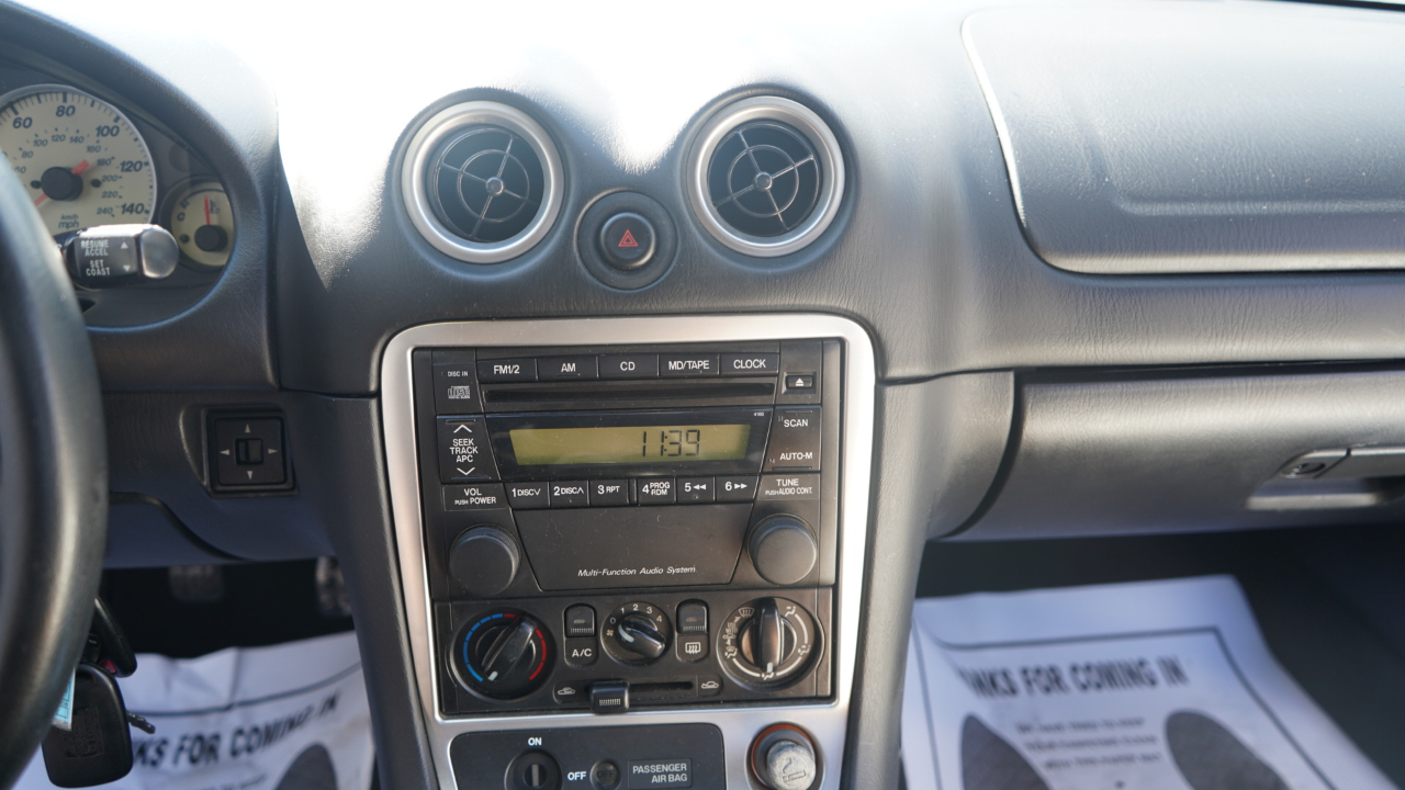 Mazda MX-5 Miata 2dr Conv Shinsen Auto 2003