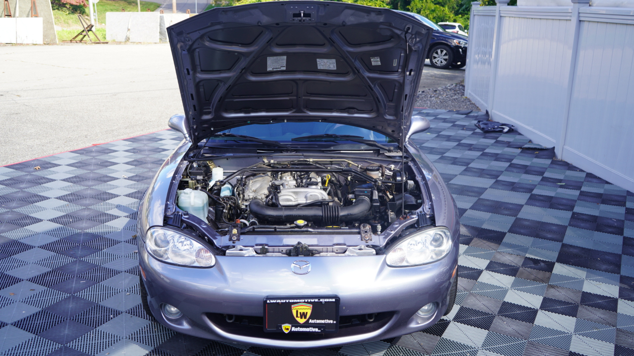 Mazda MX-5 Miata 2dr Conv Shinsen Auto 2003
