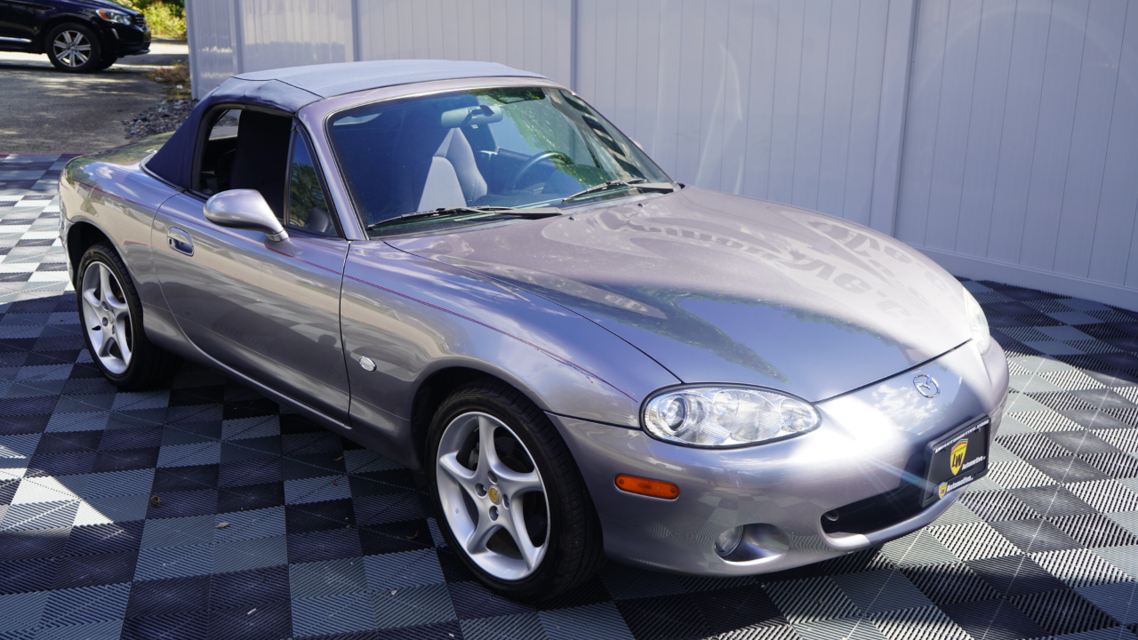 Mazda MX-5 Miata 2dr Conv Shinsen Auto 2003