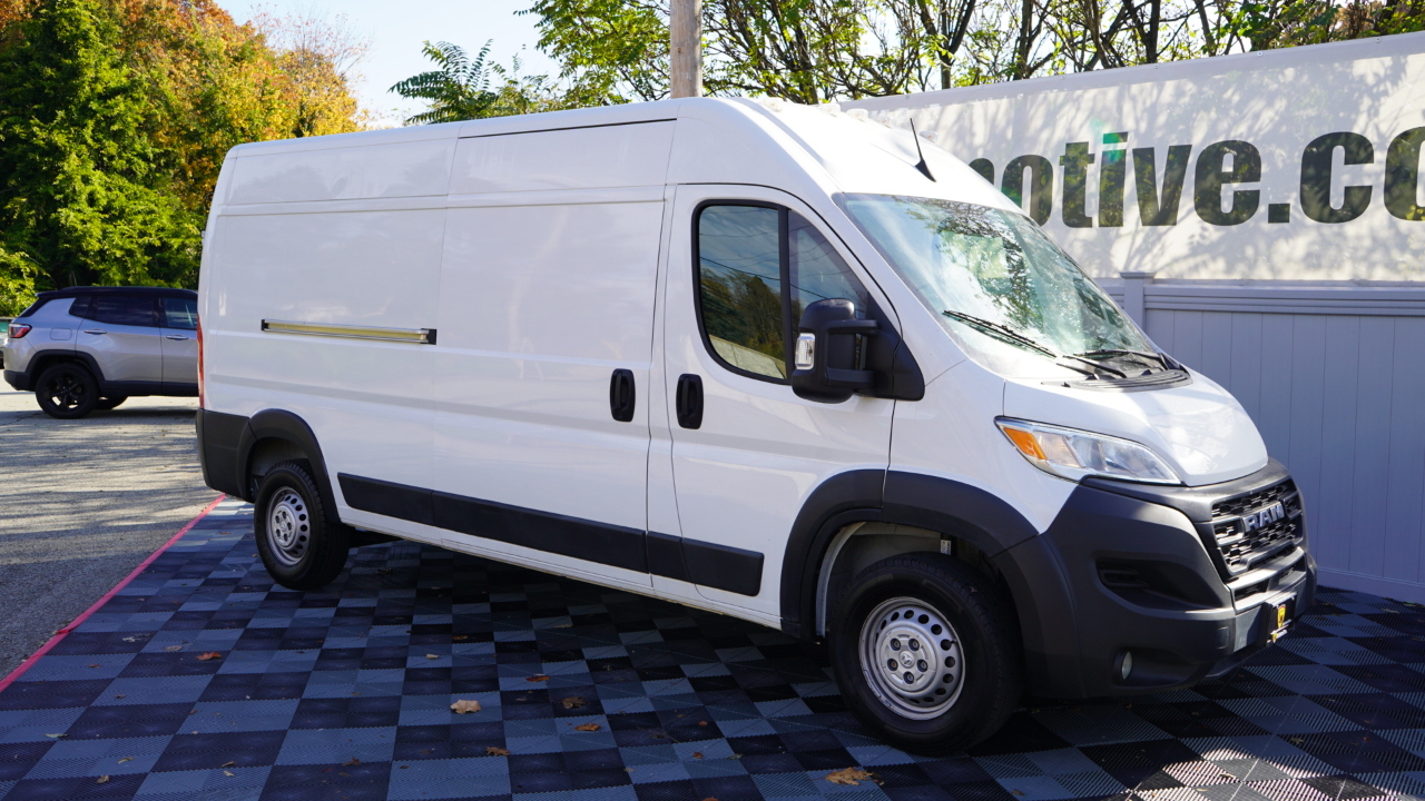 RAM ProMaster Cargo Van Tradesman 2500 High Roof 159" WB w/Pass Seat 2024