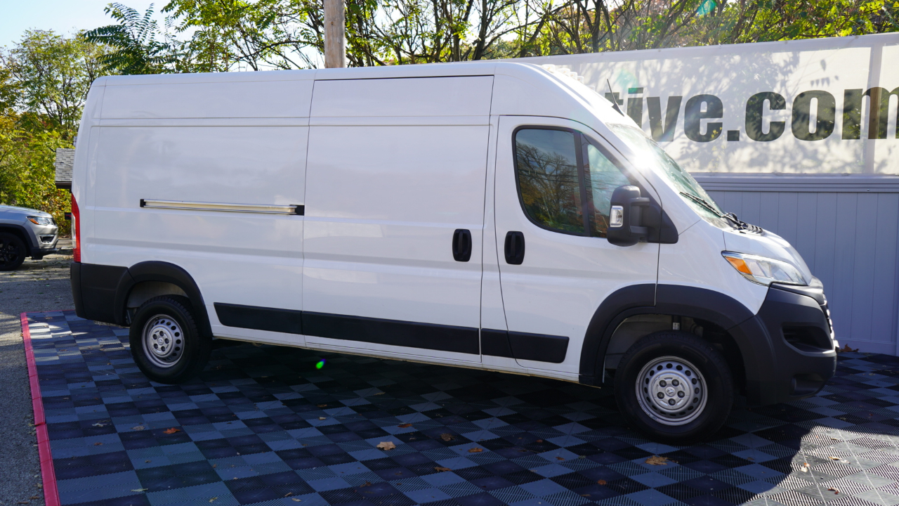 RAM ProMaster Cargo Van Tradesman 2500 High Roof 159" WB w/Pass Seat 2024