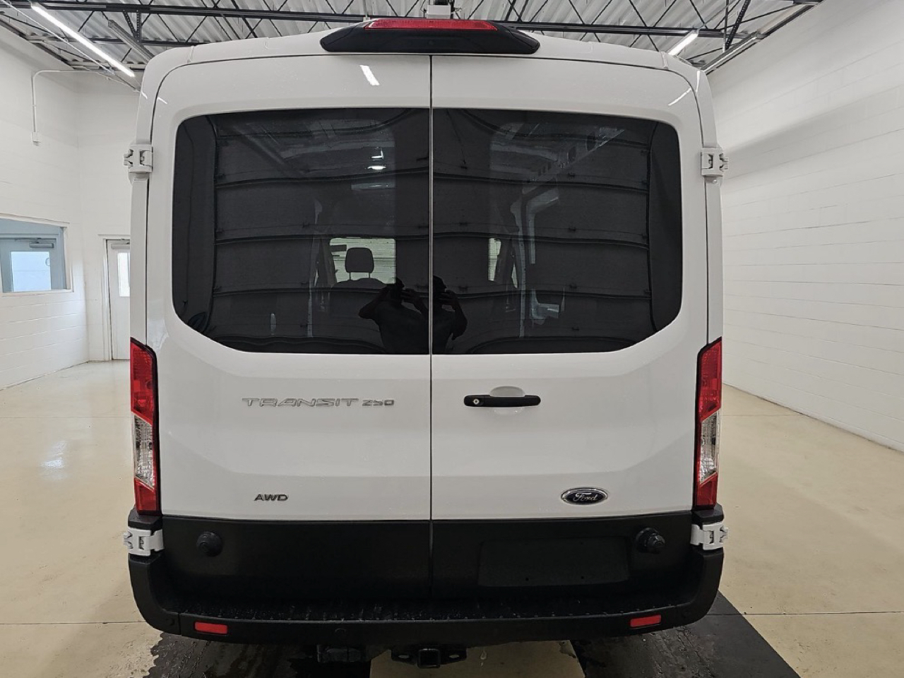 Ford Transit Cargo Van T-250 148" Med Rf 9070 GVWR AWD 2024