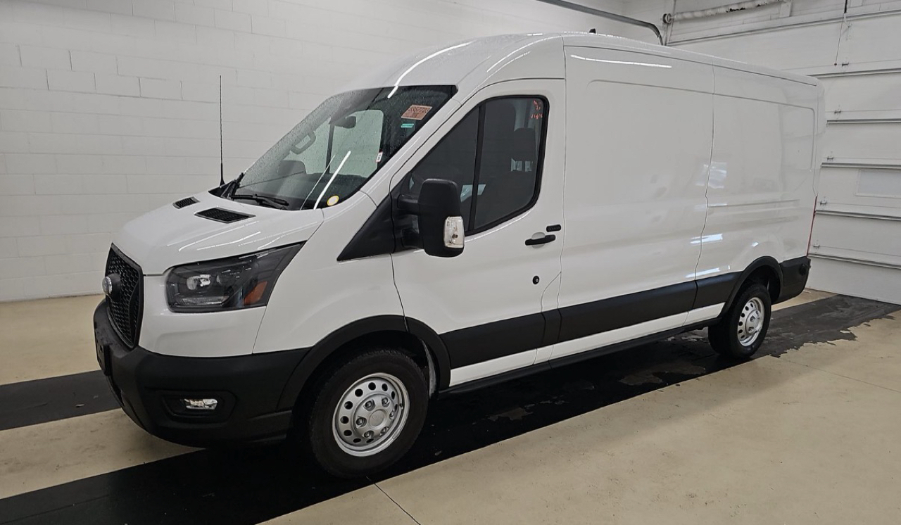Ford Transit Cargo Van T-250 148" Med Rf 9070 GVWR AWD 2024