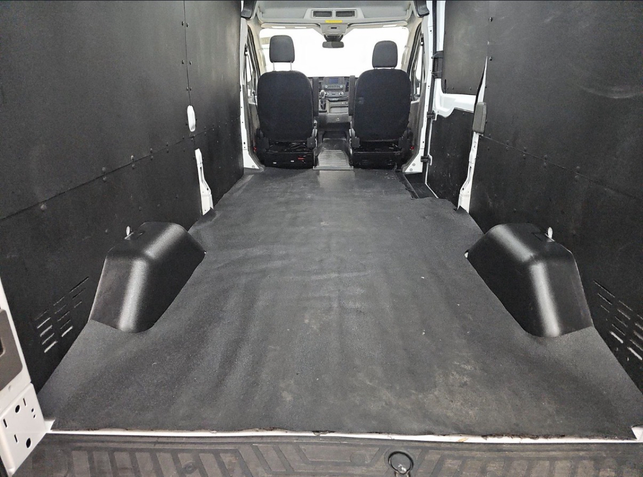 Ford Transit Cargo Van T-250 148" Med Rf 9070 GVWR AWD 2024
