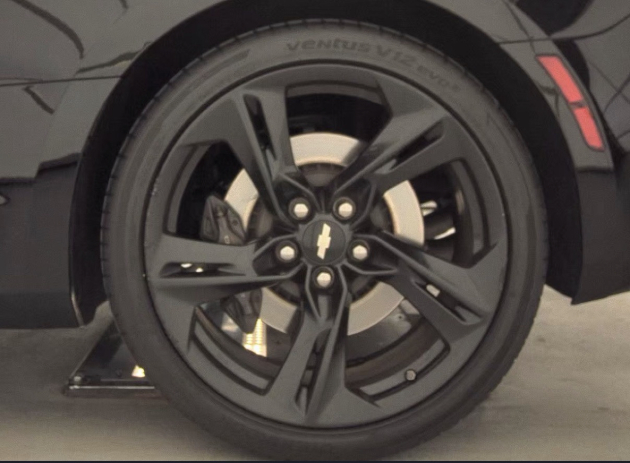 Chevrolet Camaro 2dr Cpe 2SS 2019