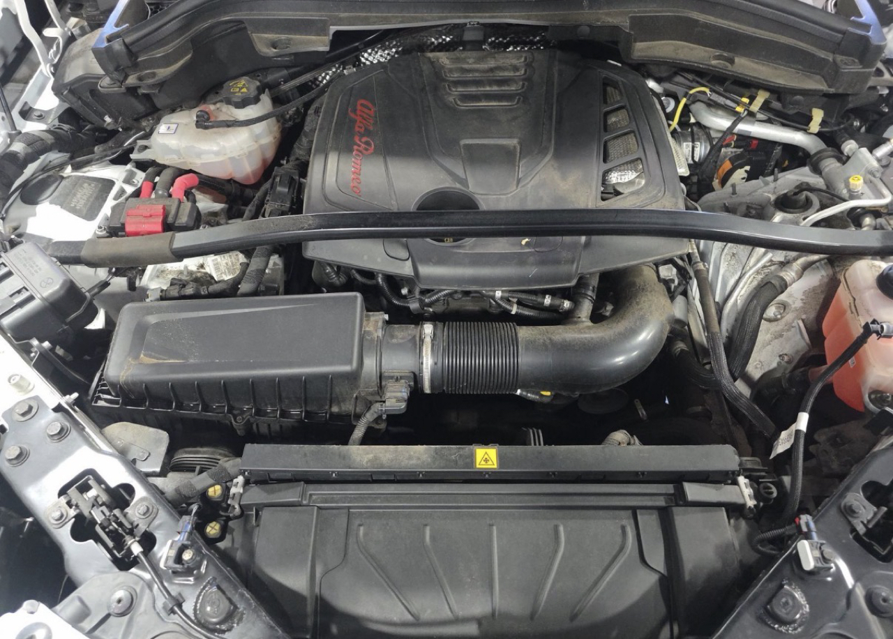 Alfa Romeo Stelvio Estrema AWD 2023