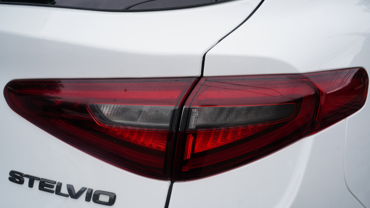 Alfa Romeo Stelvio Estrema AWD 2023