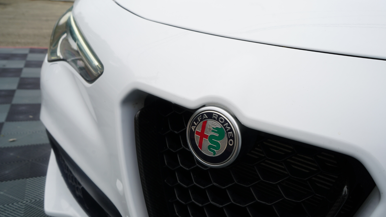 Alfa Romeo Stelvio Estrema AWD 2023