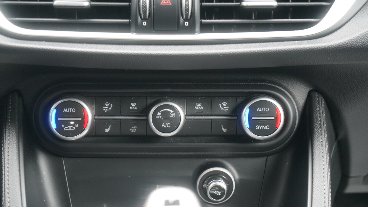 Alfa Romeo Stelvio Estrema AWD 2023