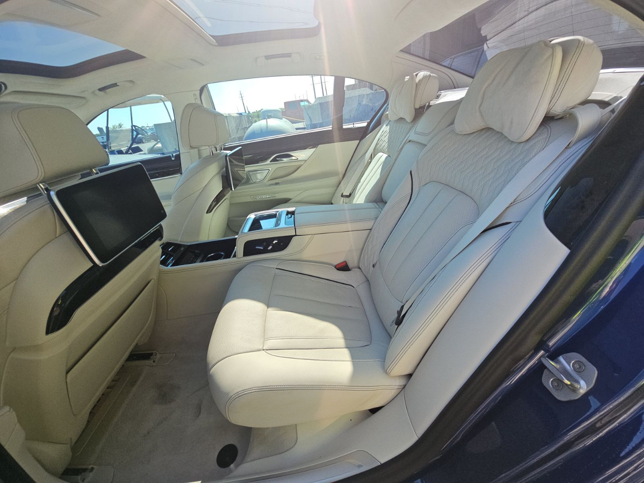 BMW 7 Series ALPINA B7 xDrive Sedan 2018