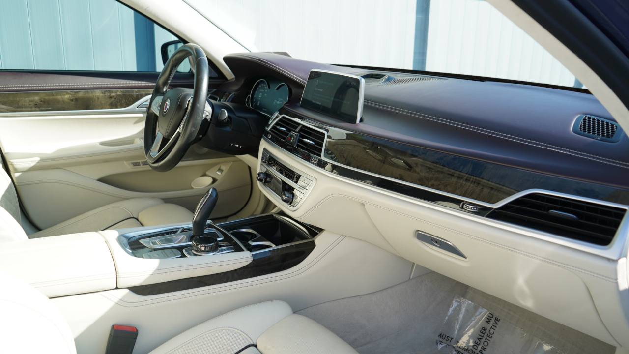 BMW 7 Series ALPINA B7 xDrive Sedan 2018