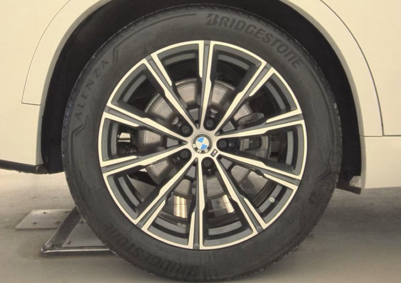 BMW X5 xDrive40i Sports Activity Vehicle 2019