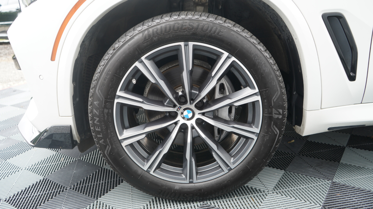 BMW X5 xDrive40i Sports Activity Vehicle 2019