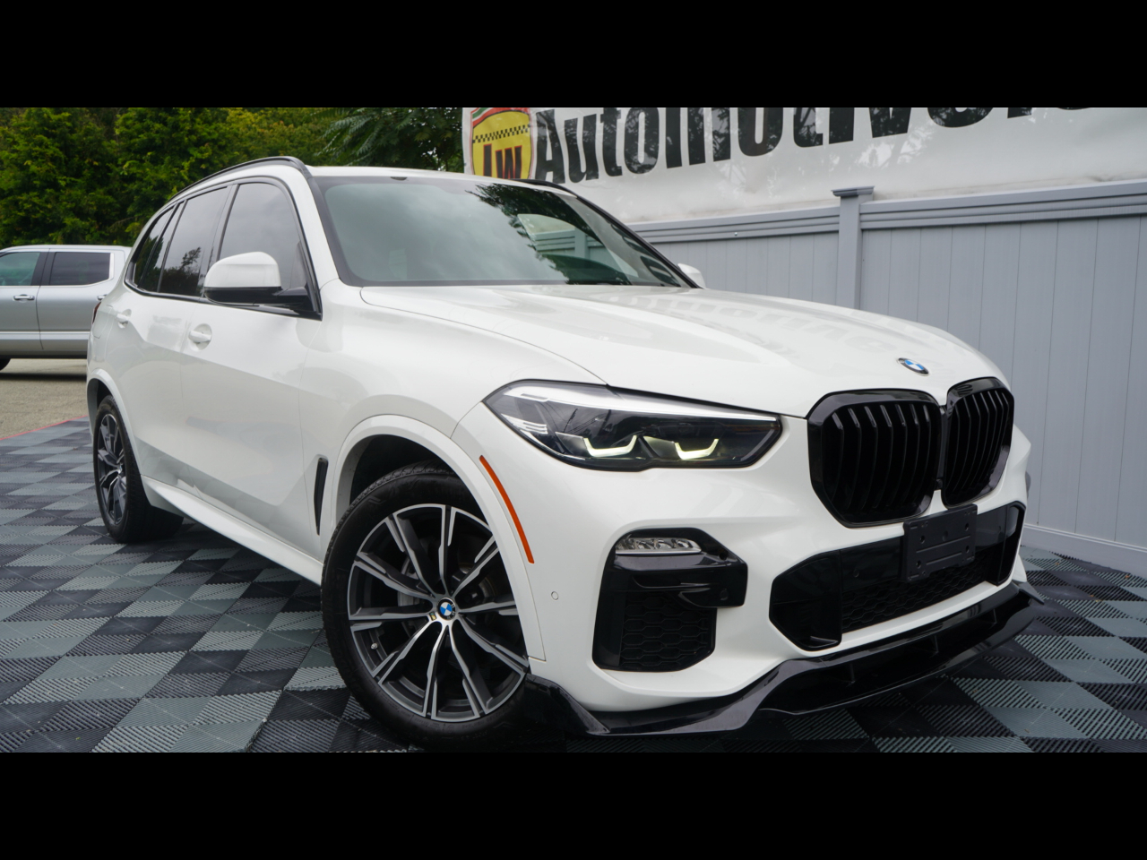 BMW X5 xDrive40i Sports Activity Vehicle 2019
