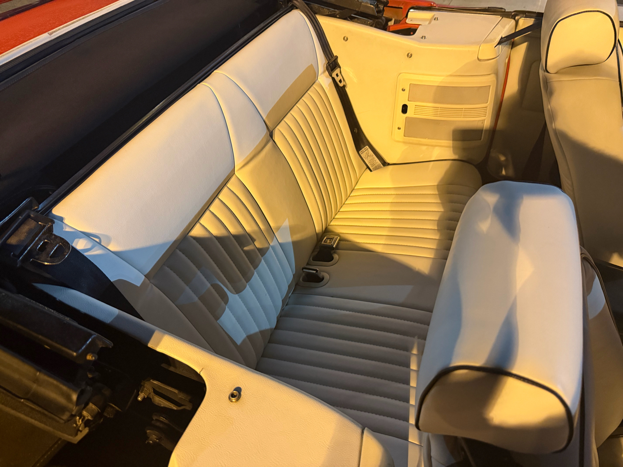 Ford Mustang 2dr Convertible LX Sport 5.0L 1992