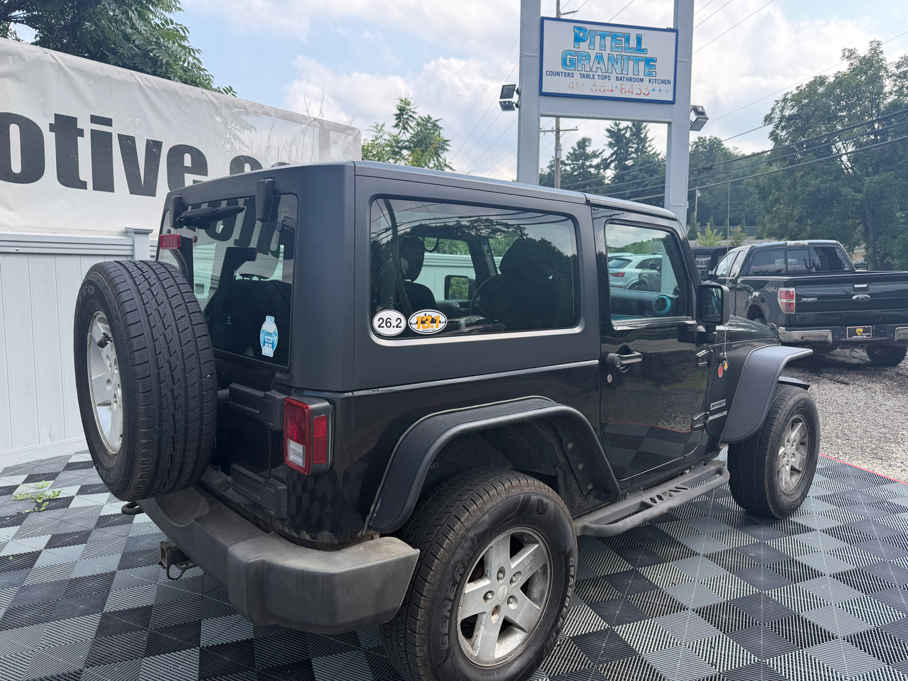 Jeep Wrangler 4WD 2dr Sport 2012
