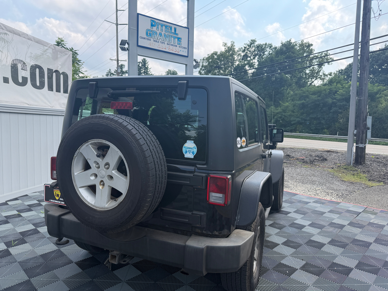 Jeep Wrangler 4WD 2dr Sport 2012