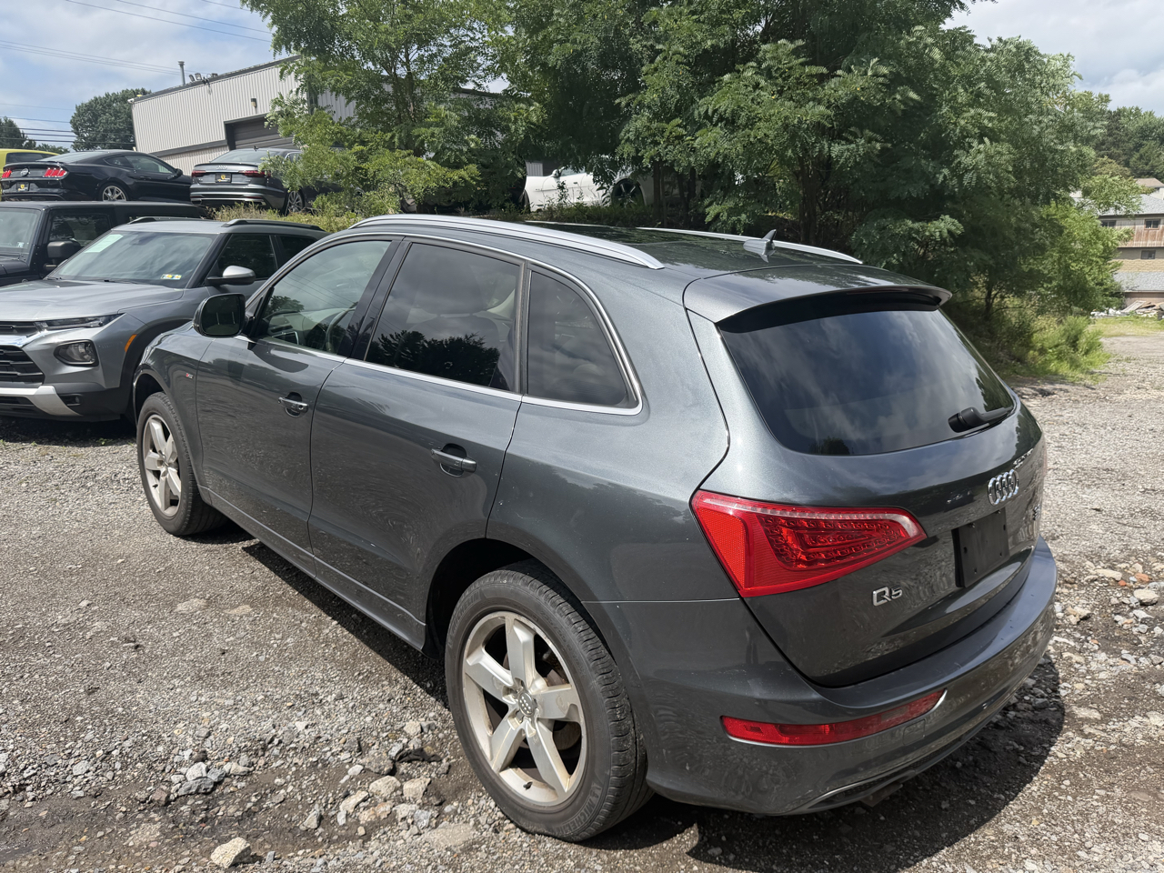 Audi Q5 quattro 4dr 3.2L Premium Plus 2012