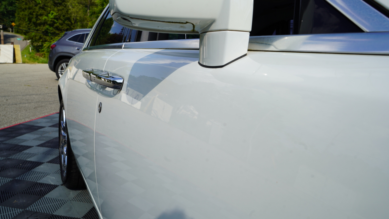 Rolls-Royce Ghost 4dr Sdn 2011