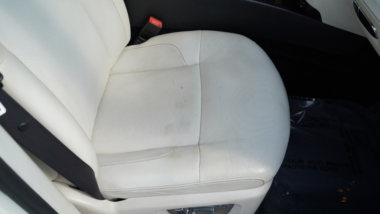 Rolls-Royce Ghost 4dr Sdn 2011