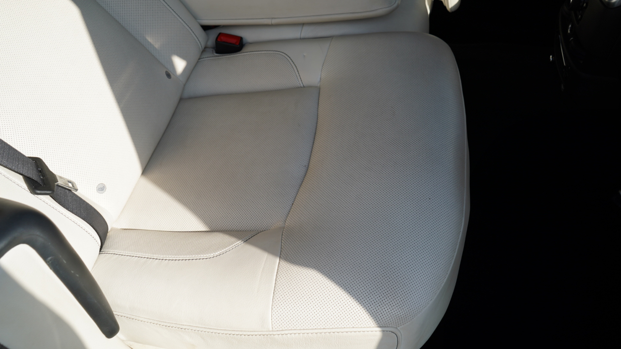 Rolls-Royce Ghost 4dr Sdn 2011