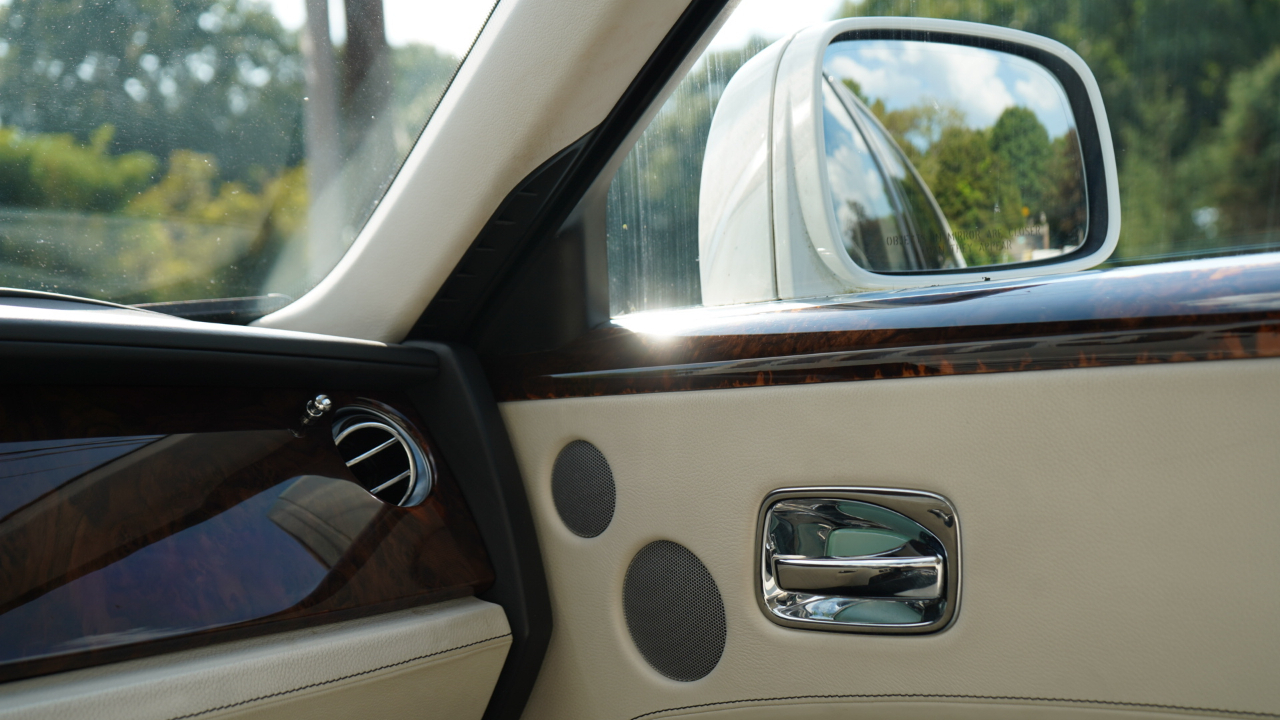 Rolls-Royce Ghost 4dr Sdn 2011