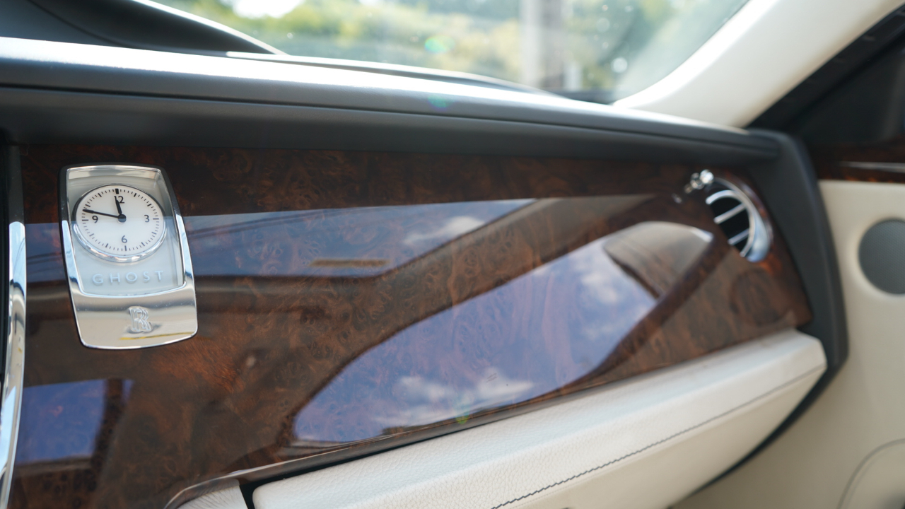 Rolls-Royce Ghost 4dr Sdn 2011