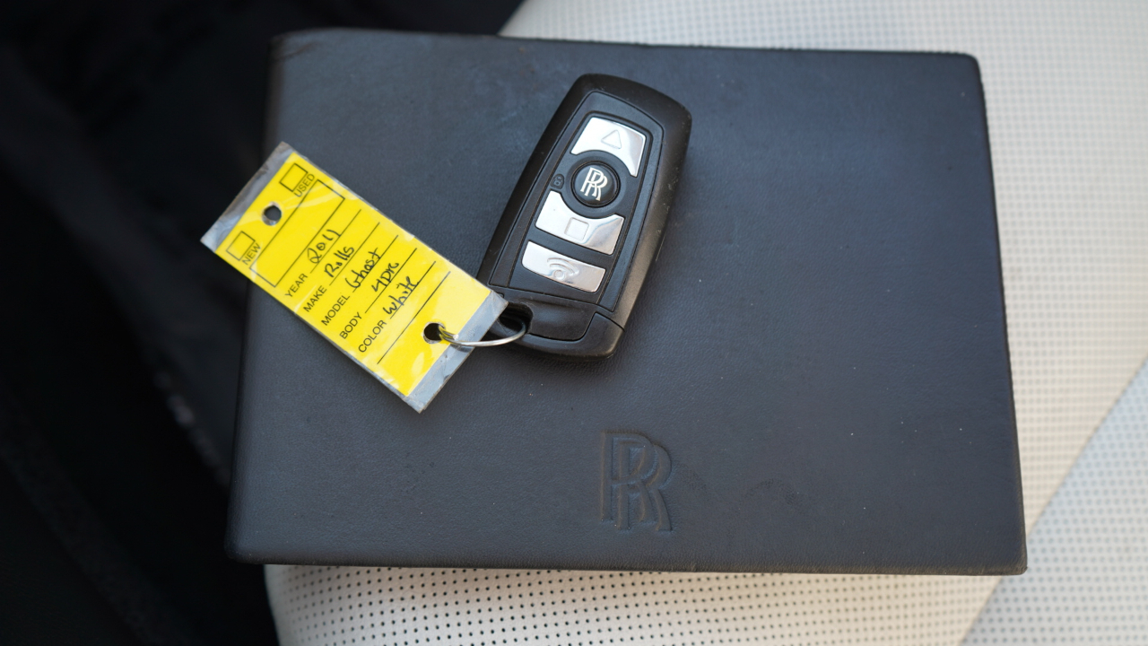 Rolls-Royce Ghost 4dr Sdn 2011