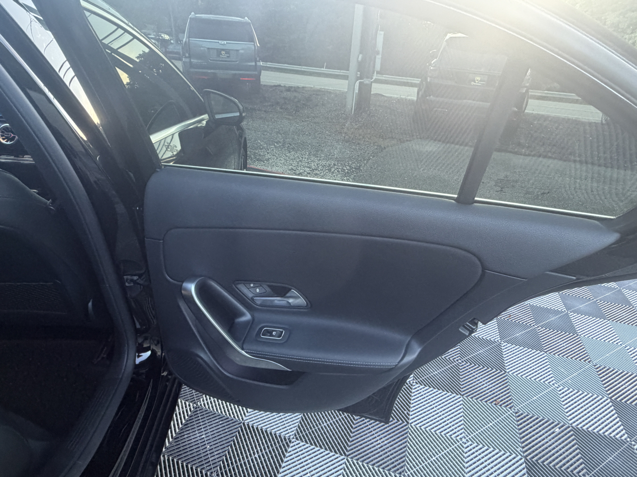 Mercedes-Benz A-Class A 220 4MATIC Sedan 2022