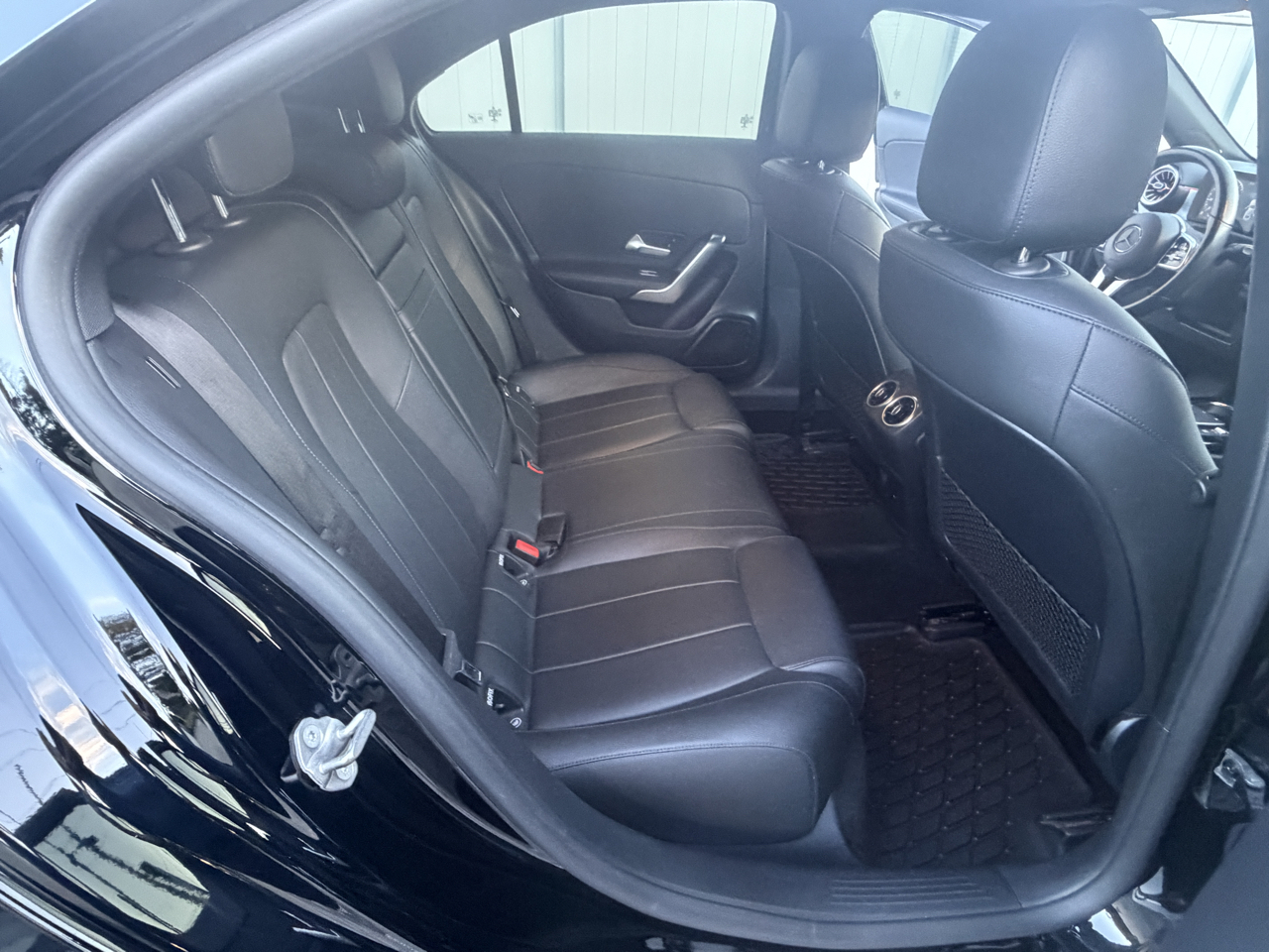 Mercedes-Benz A-Class A 220 4MATIC Sedan 2022