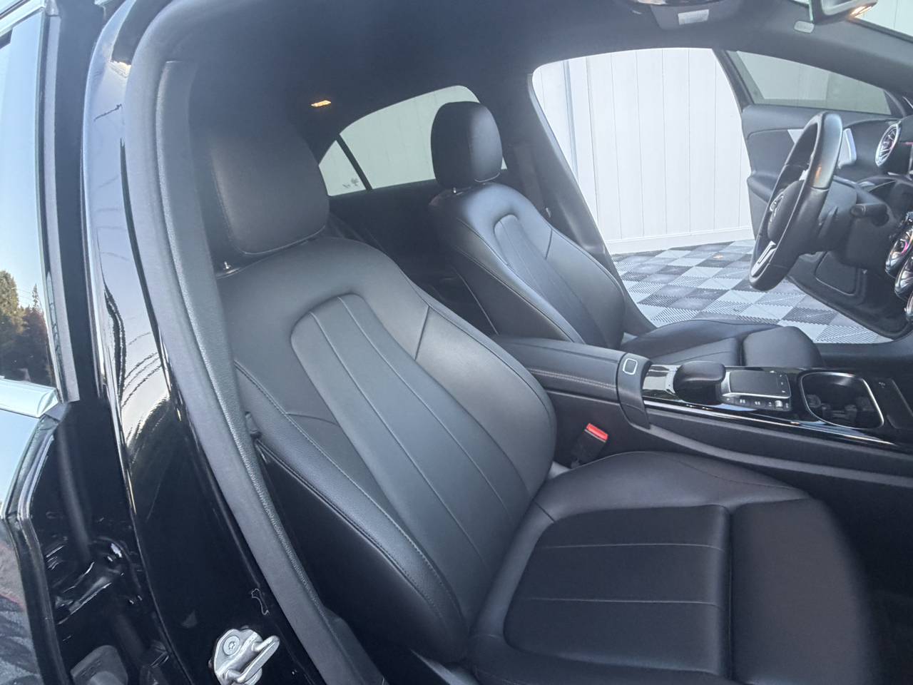 Mercedes-Benz A-Class A 220 4MATIC Sedan 2022