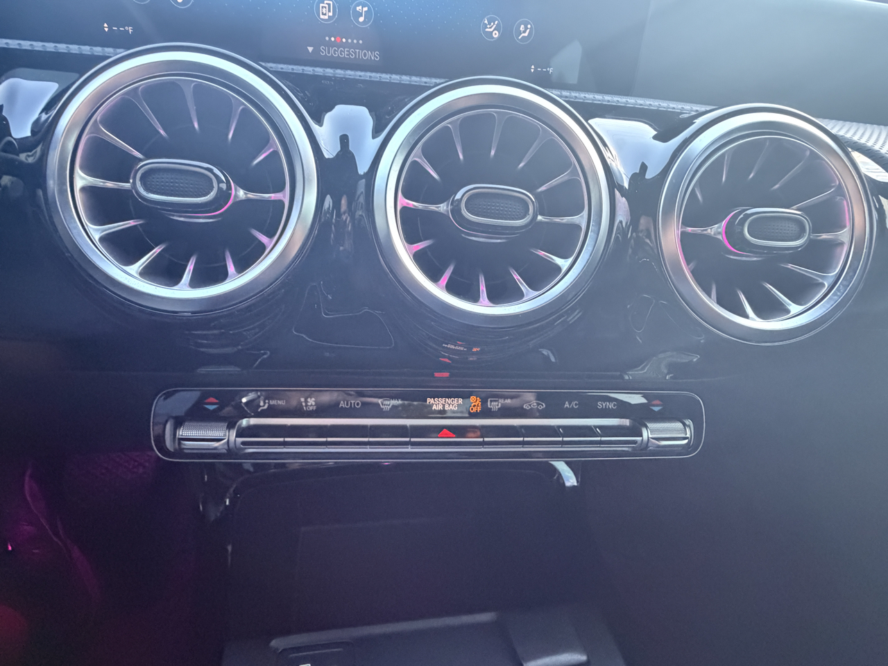Mercedes-Benz A-Class A 220 4MATIC Sedan 2022