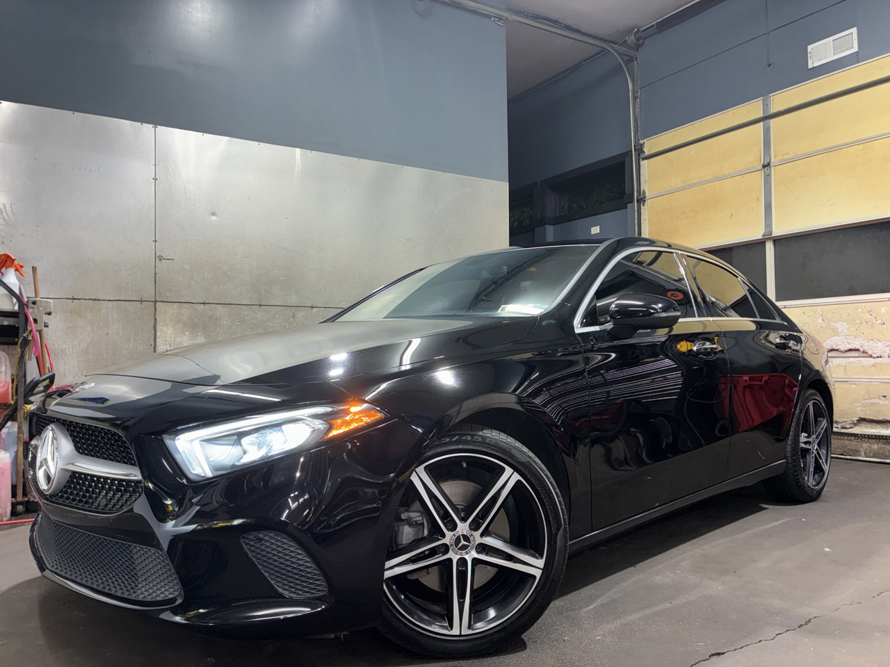 Mercedes-Benz A-Class A 220 4MATIC Sedan 2022