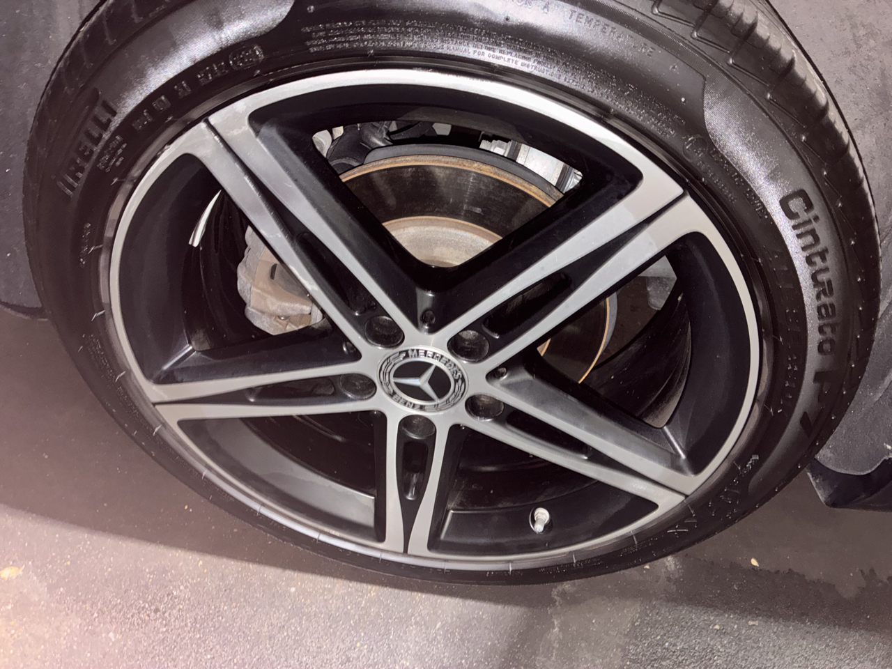 Mercedes-Benz A-Class A 220 4MATIC Sedan 2022