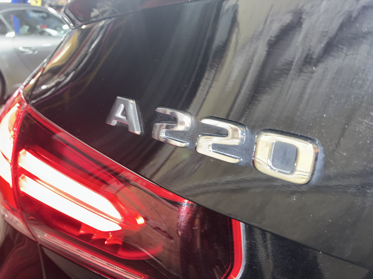 Mercedes-Benz A-Class A 220 4MATIC Sedan 2022