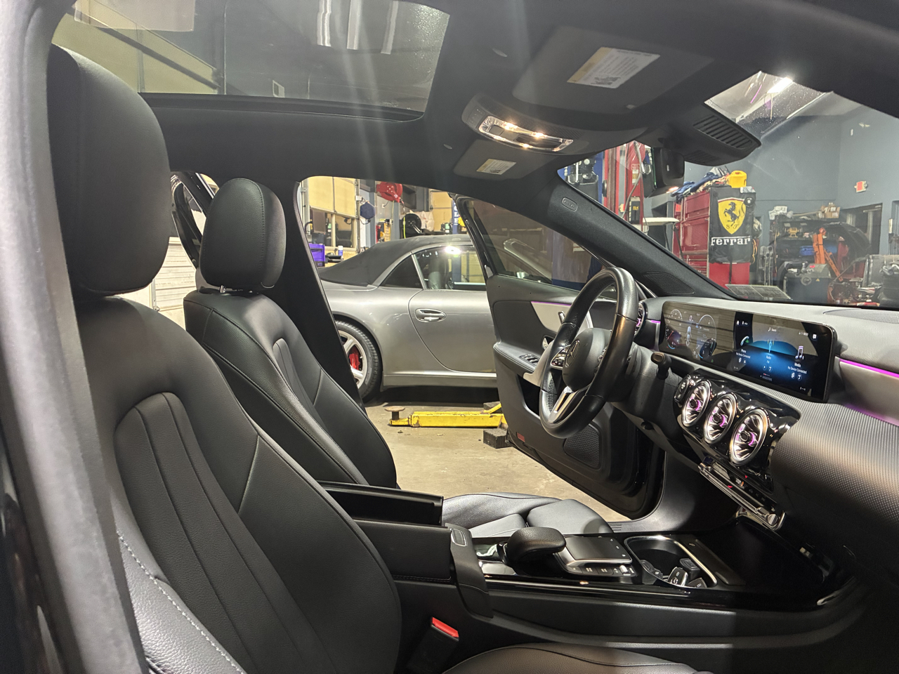 Mercedes-Benz A-Class A 220 4MATIC Sedan 2022