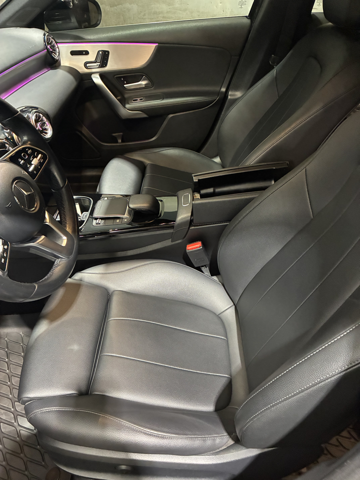 Mercedes-Benz A-Class A 220 4MATIC Sedan 2022