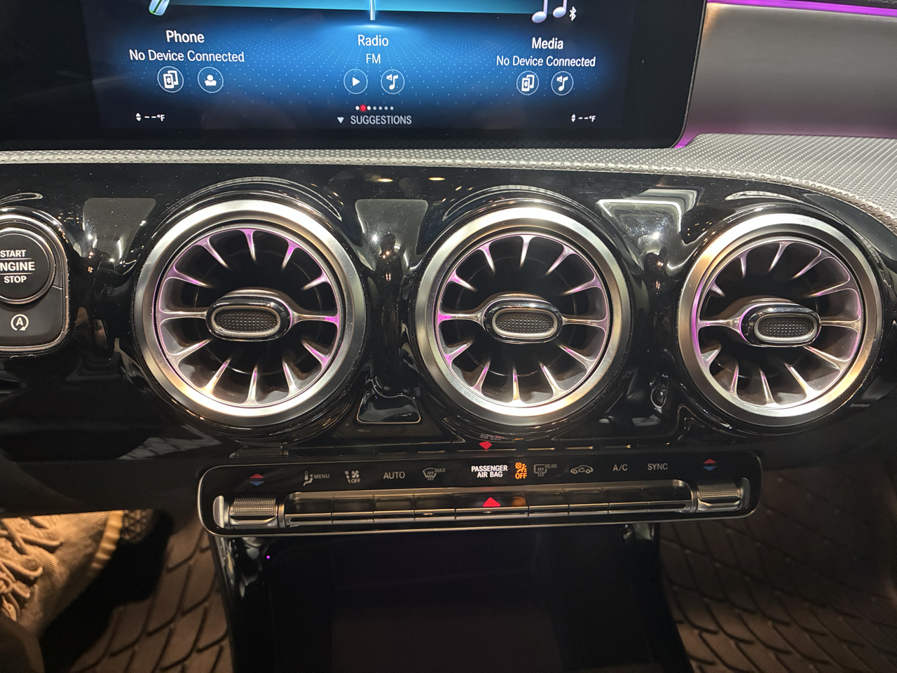 Mercedes-Benz A-Class A 220 4MATIC Sedan 2022