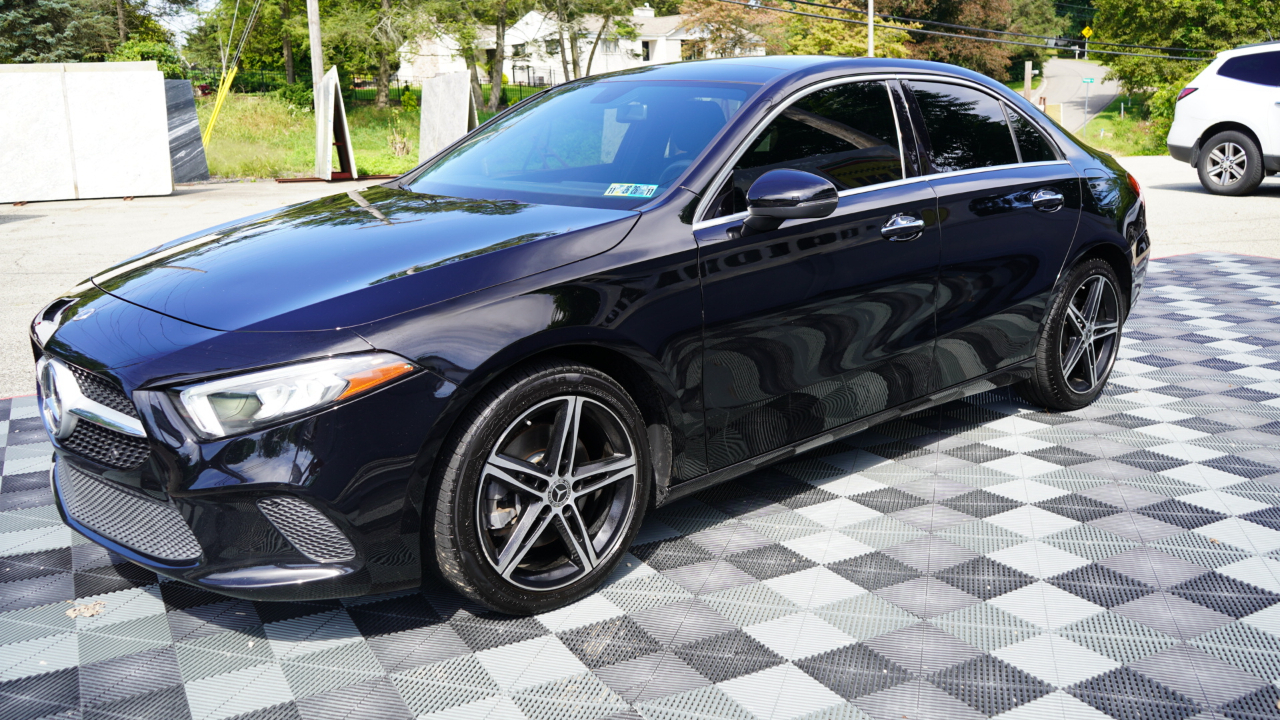 Mercedes-Benz A-Class A 220 4MATIC Sedan 2022