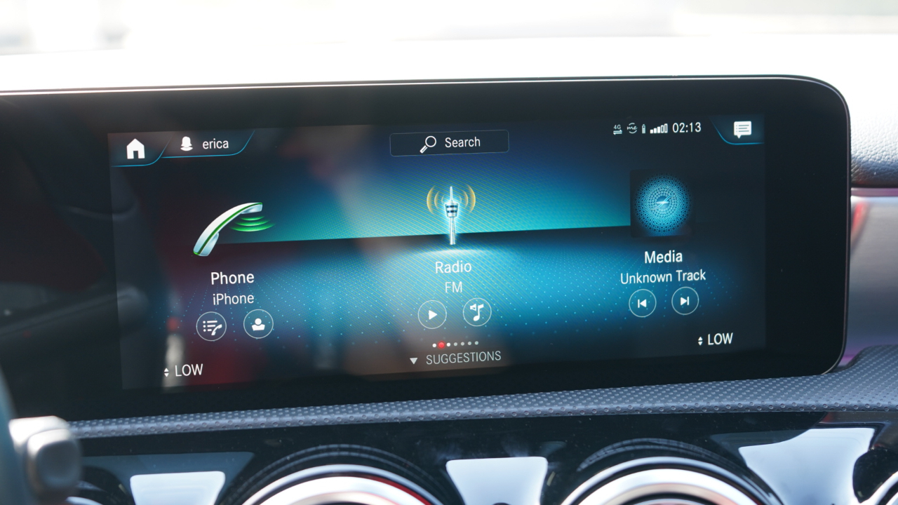 Mercedes-Benz A-Class A 220 4MATIC Sedan 2022